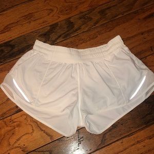 Lululemon hotty hot shorts